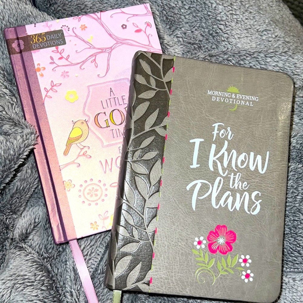 Women's Daily Devotional Book - Soft cover and hard cover bundle new